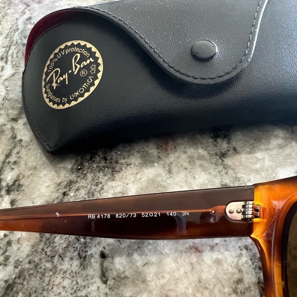 Ray Ban sunglasses - Picture 3 of 5